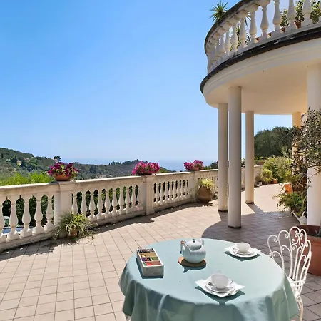 Isabella Casa Lucia Imperia